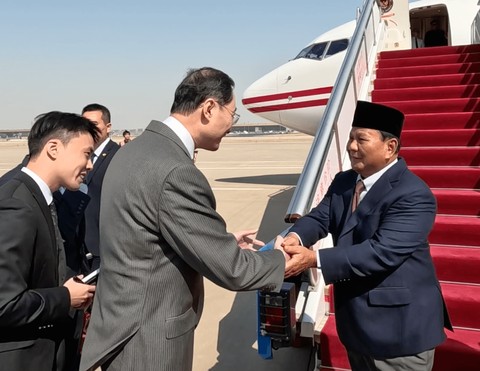 Prabowo tiba di Beijing, China, Minggu (31/3/2024). Foto: Dok. Istimewa
