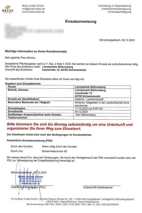Salah satu surat kontrak Monica di Jerman. Foto: Dok. Istimewa