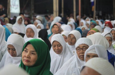 Ilustrasi Hukum Sholat Idul Fitri  Sumber Unsplash/Mufid Majnun