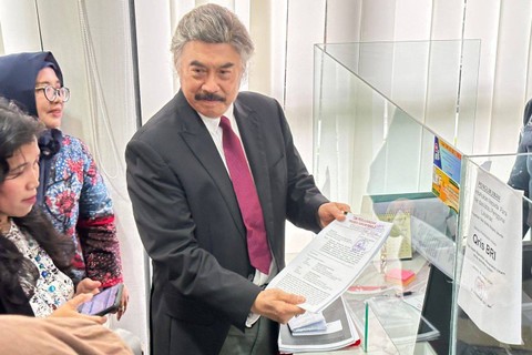 Tim Hukum PDIP mendaftarkan gugatan terhadap KPU terkait kecurangan Pemilu 2024 ke PTUN Jakarta, Selasa (2/4).  Foto: Dok. Istimewa