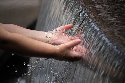 Ilustrasi Niat Mandi Idul Fitri. Foto: dok. Unsplash/Tony Mucci