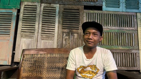 Momo Wikan saat diwawancarai Pandangan Jogja. Foto: Arif UT/Pandangan Jogja