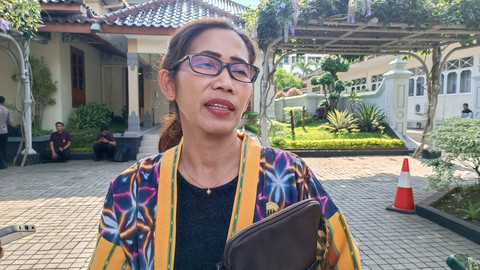Kepala DPUP-ESDM DIY Anna Rina Herbranti di Pemda DIY, Kamis (4/4). Foto: Arfiansyah Panji/kumparan