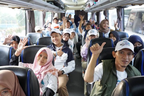 Keberangkatan peserta Mudik Asyik Bersama BUMN 2024. Foto: Dok. PNM