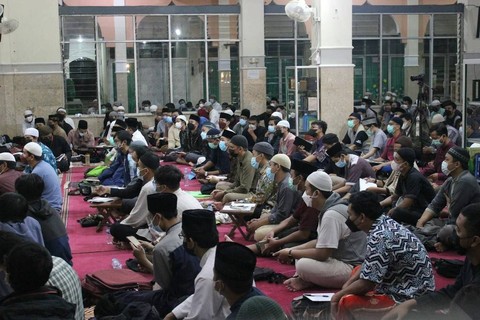Bacaan dan Tata Cara Tarawih. Foto hanya ilustrasi. Sumber foto: Unsplash/Masjid Pogung