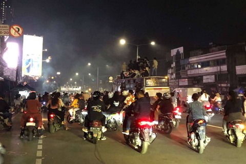 Konvoi malam takbiran di Jakarta, Selasa (9/4/2024). Foto: Andreas Ricky Febrian/kumparan