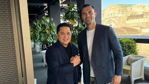 Erick Thohir bertemu Emil Audero. Foto: Instagram/@erickthohir