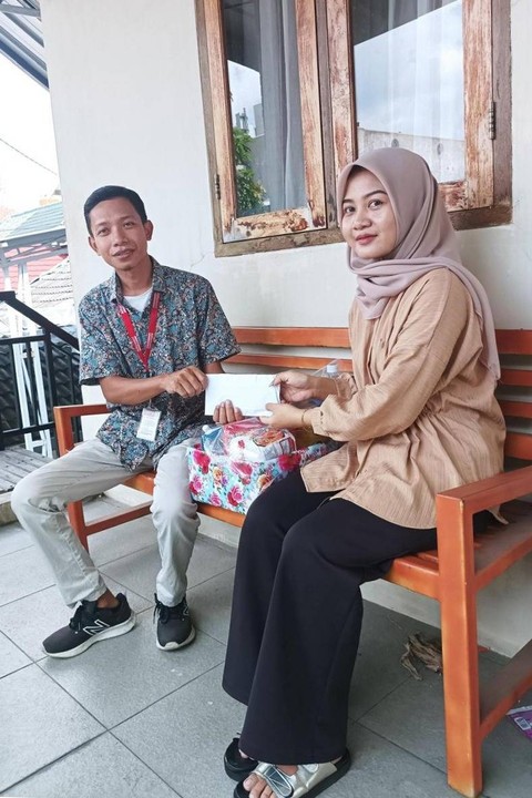 Fani, kasir Alfamart di Semarang yang kejar maling. Foto: Dok Alfamart