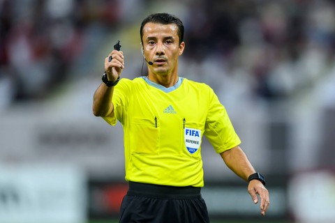 Wasit Nasrullo Kabirov dari Tajikistan. Foto: Noushad Thekkayil/NurPhoto via REUTERS