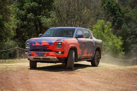 Calon mobil baru double cabin berteknologi hybrid PHEV dari BYD.  Foto: dok. BYD