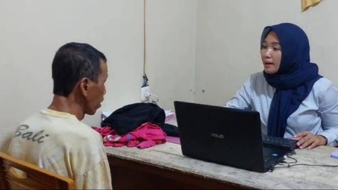 Pelaku pemerkosaan yang berhasil diamankan. | Foto: Sinta Yuliana/Lampung Geh