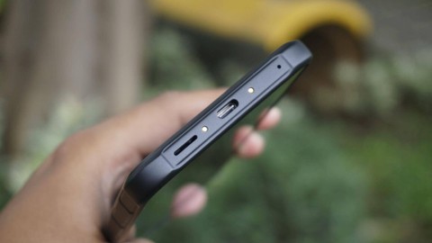 Samsung Galaxy XCover7 Enterprise Edition Foto: Kevin S. Kurnianto/kumparan