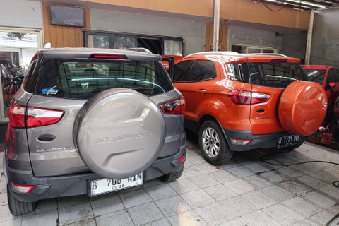 Ford Ecosport di bengkel Mastercars.id di kawasan Lebak Bulus, Jakarta Selatan. Foto: Fitra Andrianto/kumparan