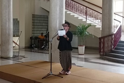 Prof Wiendu Nuryanti saat di acara "Kartini Bangkit: Mengawal Putusan MK untuk Demokrasi Indonesia" di Balairung, UGM, Minggu (21/4/2024). Foto: Arfiansyah Panji Purnandaru/kumparan