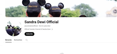 Akun YouTube Sandra Dewi