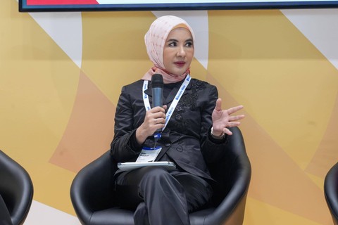 Direktur Utama Pertamina, Nicke Widyawati menjadi pembicara dalam Business Forum "Forging Intelligent and Sustainable Industrial Practices" di Paviliun Indonesia pada gelaran Hannover Messe 2024, Senin (22/4/2024). Foto: Dok. Pertamina EP