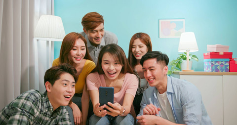 Ilustrasi ketawa. Foto: Shutterstock