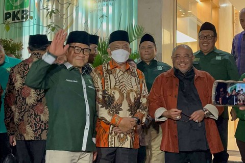 Presiden PKS Ahmad Syaikhu dan rombongan elite PKS bertamu ke DPP PKB, Kamis (25/4/2024) malam Foto: Haya Syahira/kumparan