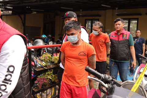 Tampang Pelaku pencurian motor yang diungkap Polsek Tambora Foto: Dok. Polsek Tambora