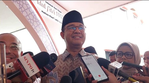 Anies Baswedan di Kantor DPP PKS.  Foto: Paulina Herasmaranindar/kumparan