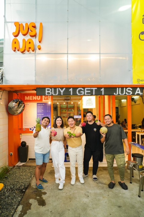 Soft opening restoran Ayam Cap Nikmat dan Jus Aja! di kawasan Tebet, Jakarta Selatan.  Foto: Dok. Istimewa