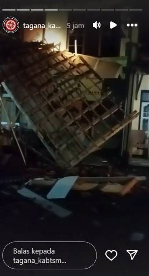Sejumlah tampilan potongan video instastory dari akun @tagana_kabtsm memperlihatkan dampak gempa di tasik, Sabtu (27/4/2024) malam. Foto: instagram@tagana_kabtsm