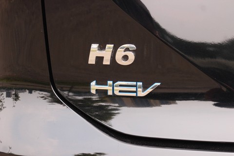 First drive mobil hybrid Haval H6 HEV. Foto: Sena Pratama/kumparan