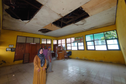 Kondisi SDN Margamulya II Telukjambe Barat, Karawang. Foto: Dok. kumparan