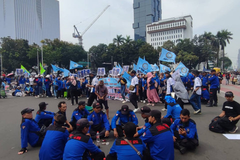 Situasi terkini di sekitar Patung Kuda, Jakarta Pusat, Rabu (1/5/2024) Foto: Rachmadi Rasyad/kumparan