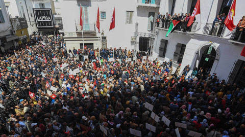 Bendera Palestina Penuhi Aksi May Day di Tunisia Foto: AFP