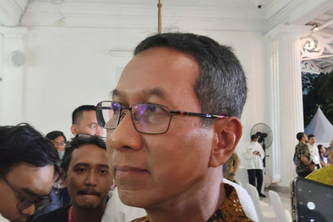 Pj Gubernur DKI Heru Budi Hartono di Balai Kota DKI Jakarta, Kamis (2/5/2024). Foto: Jonathan Devin/kumparan