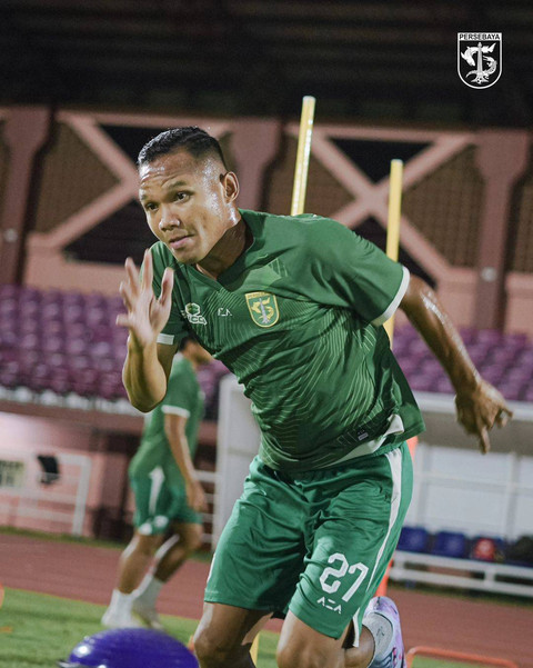 Pemain Persebaya Surabaya, Oktafianus Fernando. Foto: Instagram @officialpersebaya
