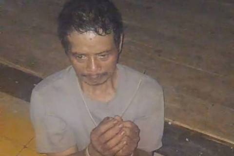 Tarsum, pelaku mutilasi istri di Ciamis, saat berada di sel. Foto: Dok. Istimewa