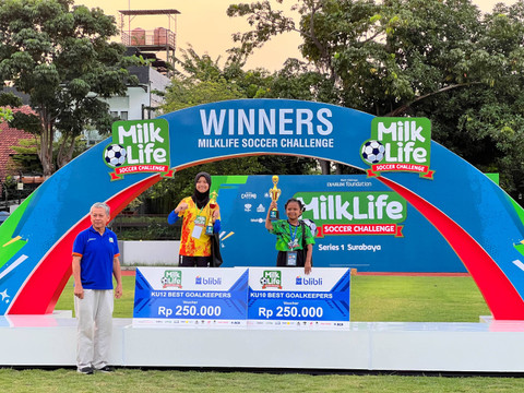 SD Best Goalkeeper u-10 & u-12 di MilkLife Soccer Challenge Series 1 Surabaya 2024. Foto: Antika Fahira/kumparan