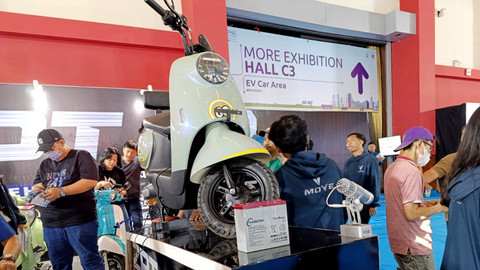 ZPT Nimbuzz yang dipamerkan di PEVS 2024 di JIExpo Kemayoran. Foto: Fitra Andrianto/kumparan