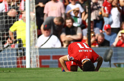 Duel Liverpool vs Tottenham di Liga Inggris. Foto: Reuters/Carl Recine