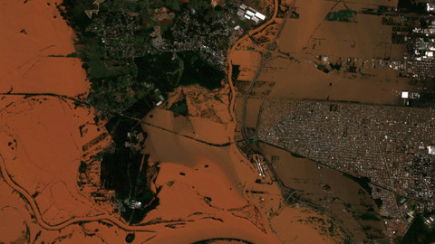 Citra satelit menunjukkan pemandangan suatu area pasca banjir di Porto Alegre, Rio Grande do Sul, Brasil, 6 Mei 2024. Foto: Uni Eropa/Copernicus Sentinel-2/ REUTERS