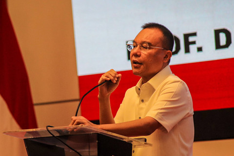 Ketua Harian DPP Partai Gerindra Sufmi Dasco Ahmad memberikan sambutan dalam acara Halal Bihalal DPD Partai Gerindra di Jakarta, Kamis (9/5/2024). Foto: Jamal Ramadhan/kumparan