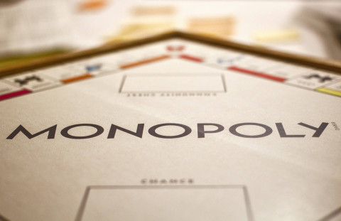 Ilustrasi untuk Daftar Boardgame untuk Anak. Sumber: Unsplash/Joshua Hoehne