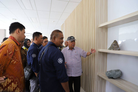 Menteri PUPR RI Basuki Hadimulyono meresmikan Stasiun Lapangan Geologi Prof R. Soeroso Notohadiprawiro, Sabtu (11/5/2024).  Foto: Dok. UGM