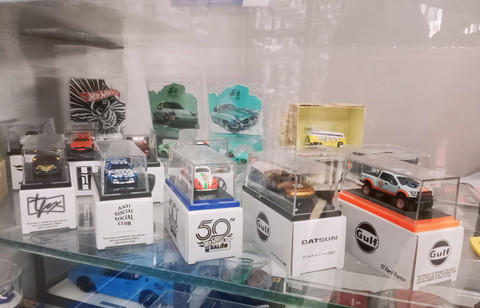 Beberapa koleksi die-cast di Store HW-ADM. | Foto : Eka Febriani / Lampung Geh