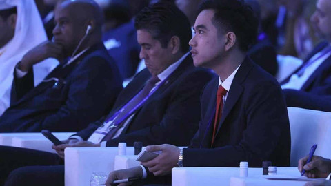Wakil presiden terpilih Gibran Rakabuming Raka di acara Forum Ekonomi Qatar. Foto: Instagram/@prabowo