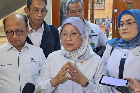 Menteri Ketenagakerjaan (Menaker) Ida Fauziyah usai rapat bersama Komisi IX DPR di Jakarta, Senin (20/5/2024). Foto: Ghifari/kumparan 
