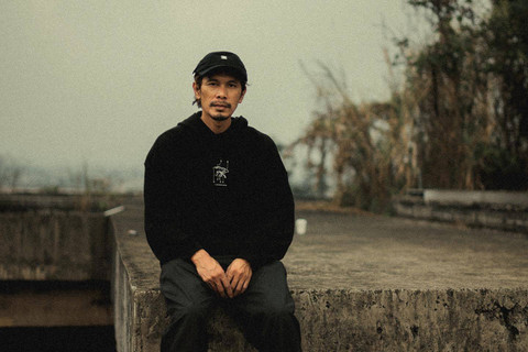 Lukman NOAH bergabung dalam band By The Hundreds.   Foto: Instagram/@lukmannoah