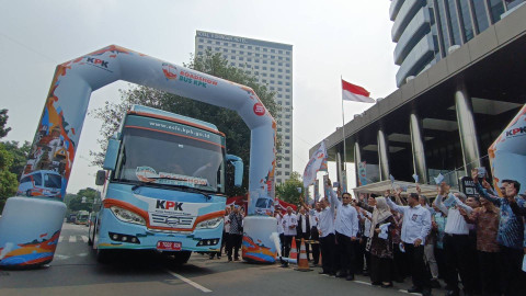 Suasana acara Pelepasan Roadshow Bus KPK 2024 yang dihadiri Nurul Ghufron, Rabu (22/5/2024). Foto: Hedi/kumparan