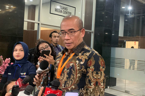 Ketua KPU, Hasyim Asyari usai jalani sidang perdana kasus dugaan tindak asusila di Kantor DKPP, Jakarta, Rabu (22/5/2024). Foto: Luthfi Humam/kumparan