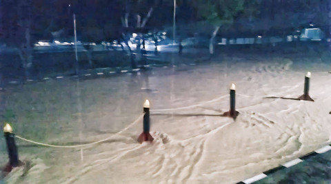Banjir di Kecamatan Padang Cermin, Kabupaten Pesawaran | Foto : Ist