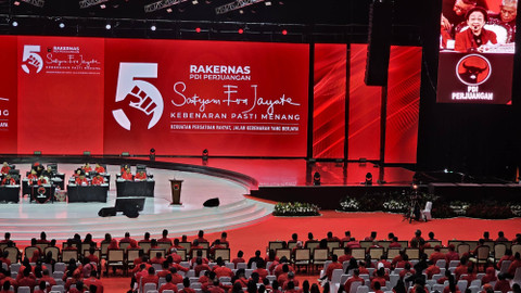 Suasana Ketum PDIP Megawati Soekarnoputri memberikan pengarahan tertutup di Rakernas partai hari kedua, Sabtu (25/5). Foto: Dok PDIP