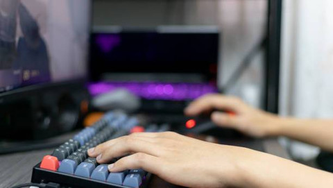 Ilustrasi Soal TIK Kelas 10 Semester 2 dan Kunci Jawaban, Foto: Unsplash/littlekop.