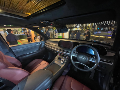 PT Hyundai Motors Indonesia (HMID) hadirkan varian terbaru Hyundai Palisade XRT di Jakarta. Foto: Sena Pratama/kumparan